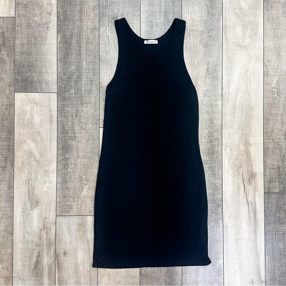 Elegant Black Sleeveless Bodycon Dress